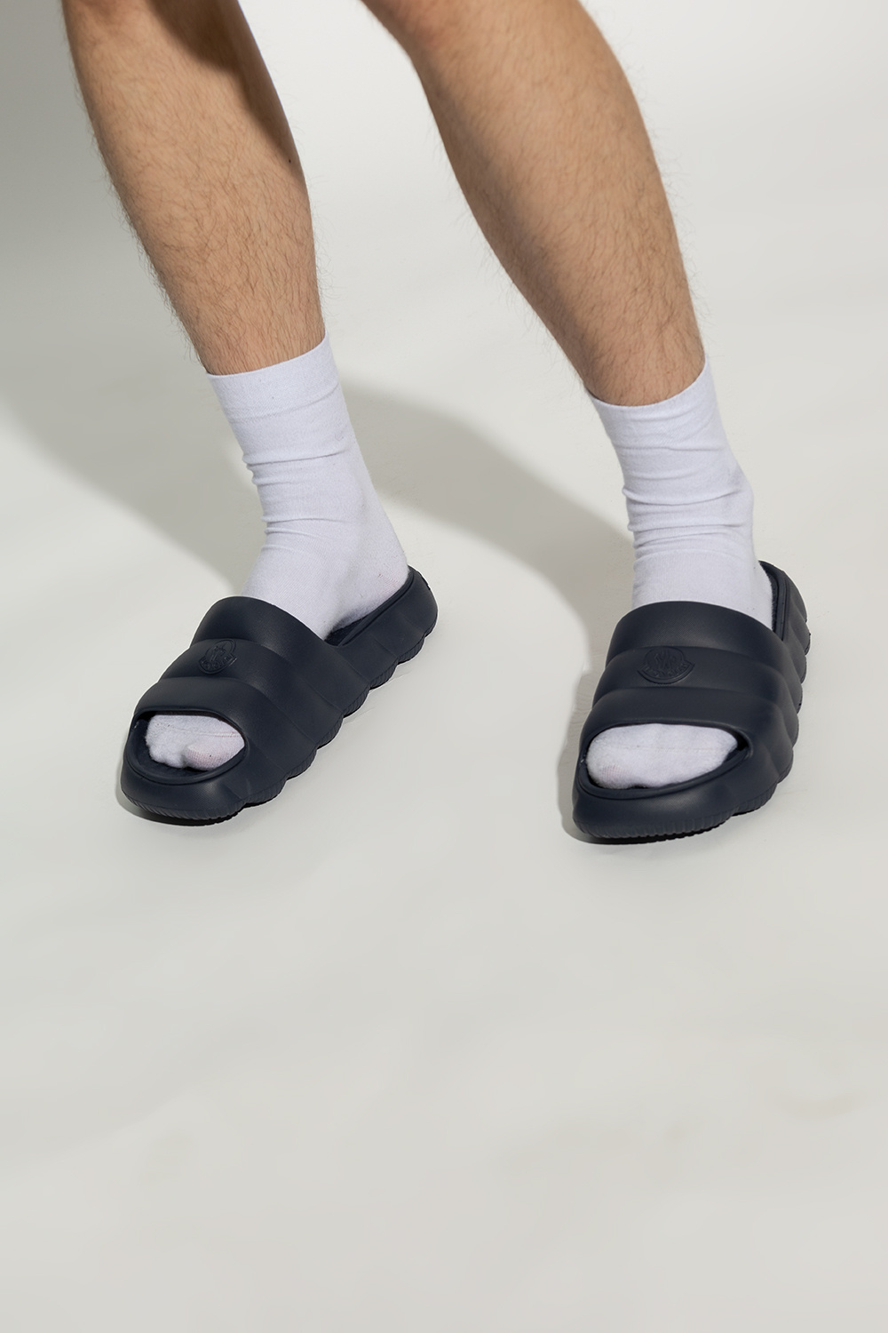 【関税＆送料込み】Moncler Lilo Rubber Slides Green Lilo Rubber Slides | MONCLER | MR PORTER